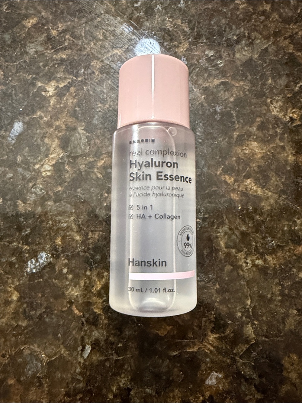 Hanskin Real Complexion Hyaluron Skin Essence - 1.01 fl oz New